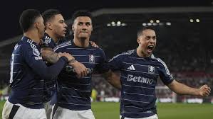 在比赛第三 在比赛第三